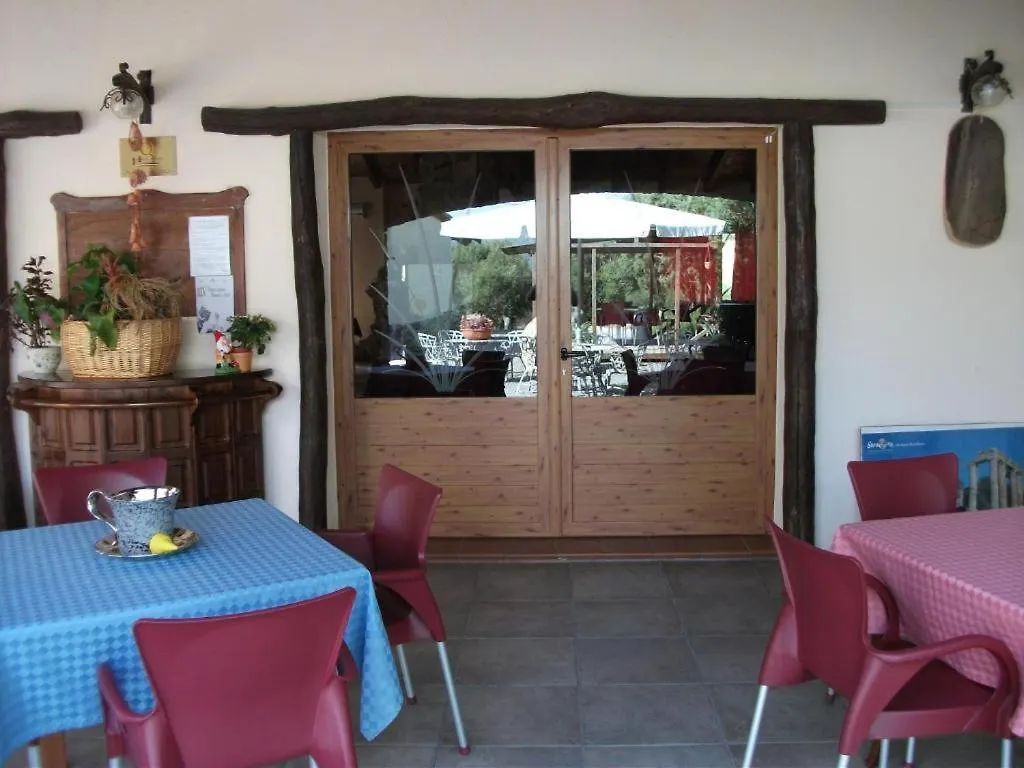 Agriturismo Rocce Bianche - Porticato Arbus 0*,